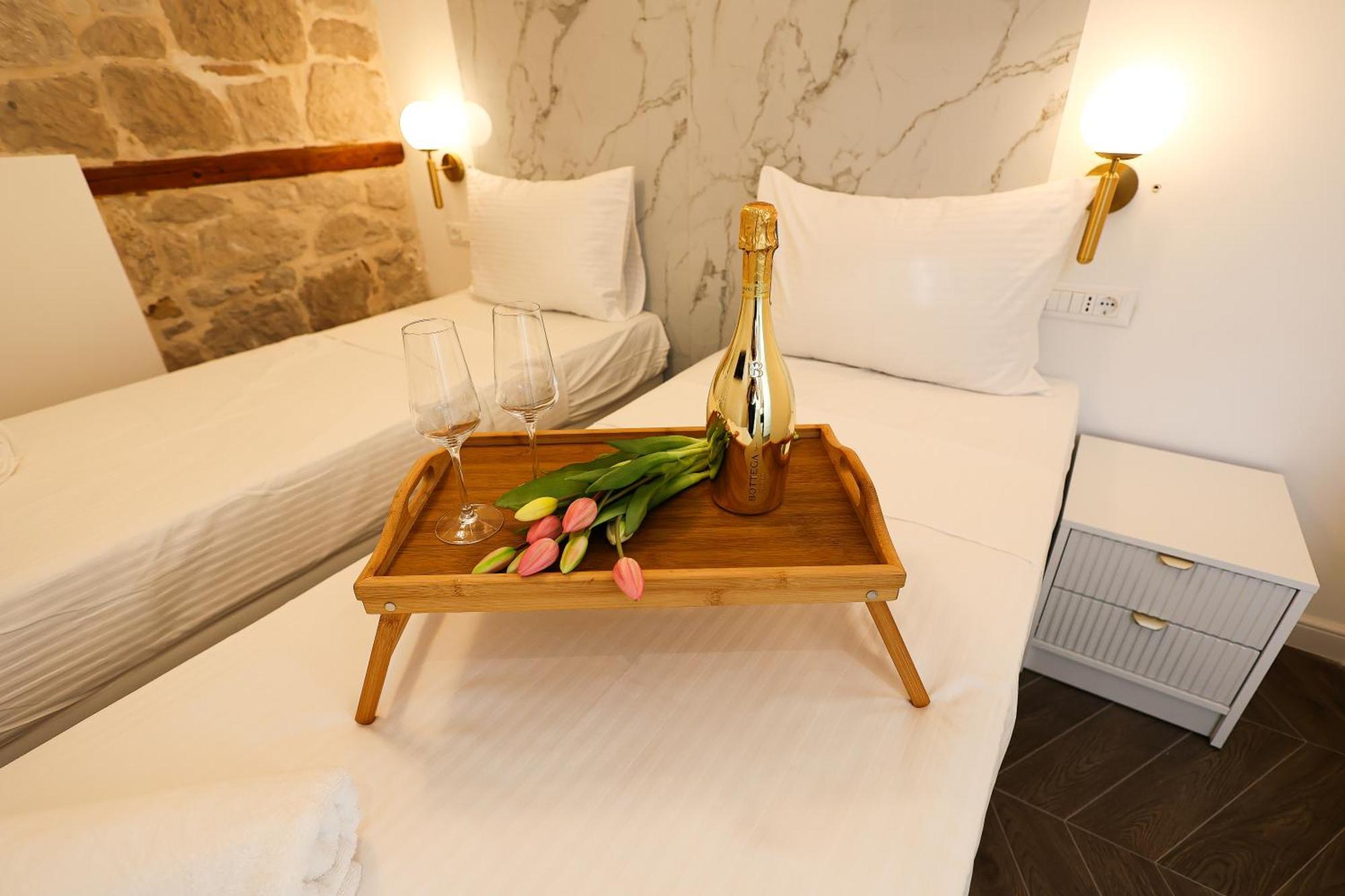 Prisca Luxury Rooms With Breakfast Split Exteriör bild