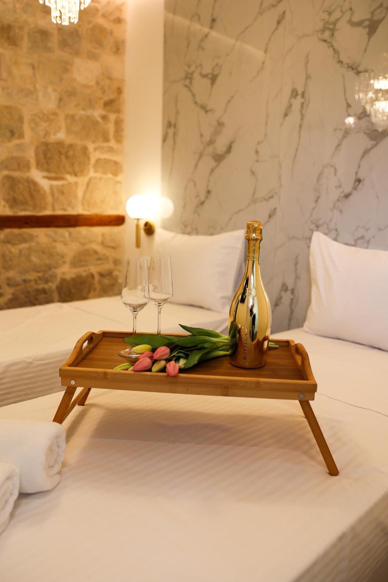 Prisca Luxury Rooms With Breakfast Split Exteriör bild