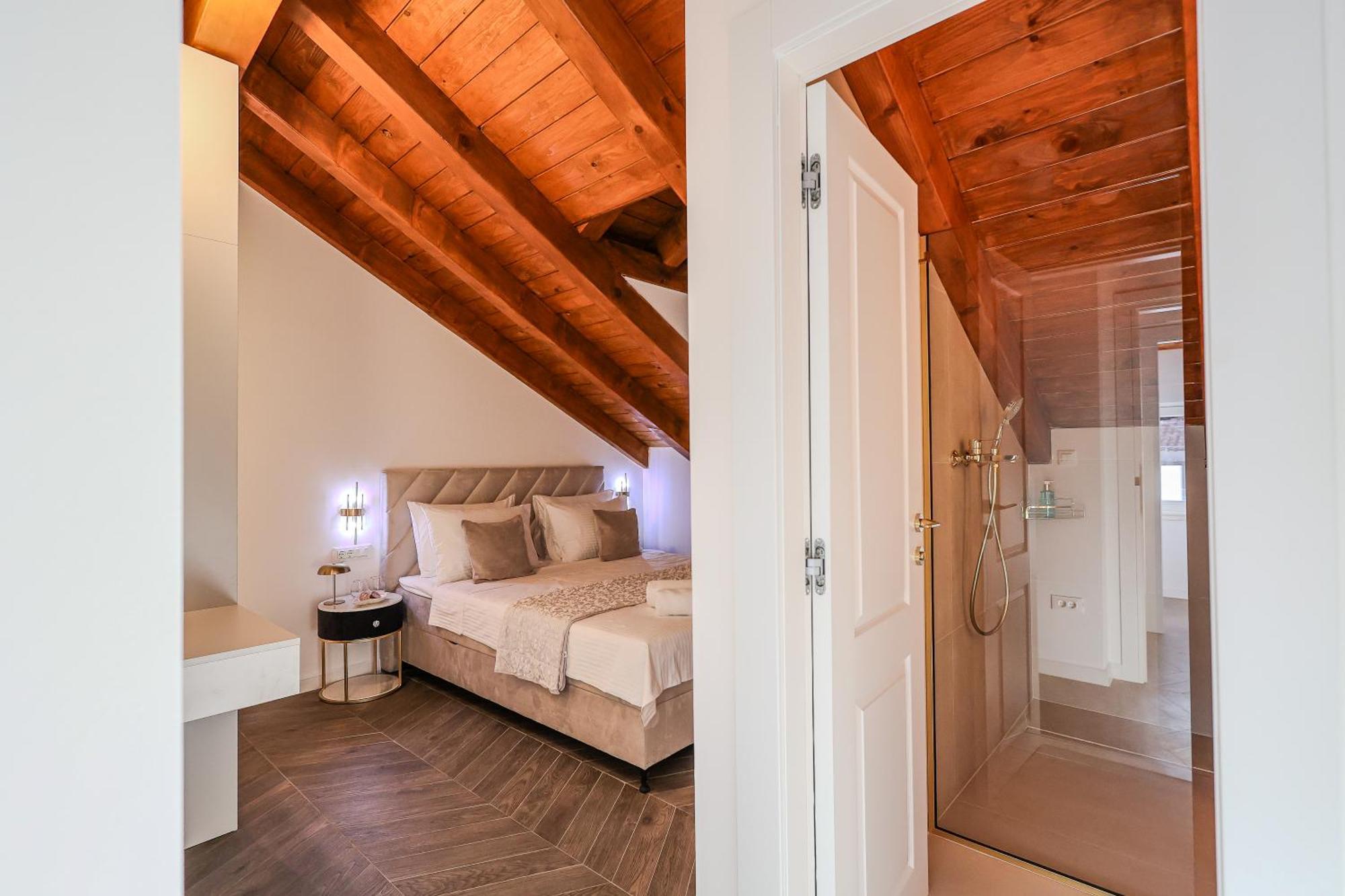 Prisca Luxury Rooms With Breakfast Split Exteriör bild
